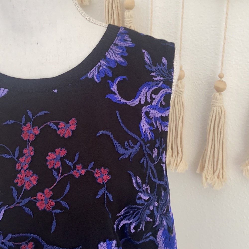 Target a new day black sleeveless top embroidery mesh overlay lace large - Picture 8 of 16